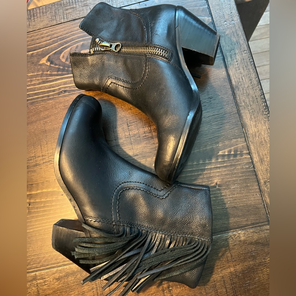 Sam Edelman black booties